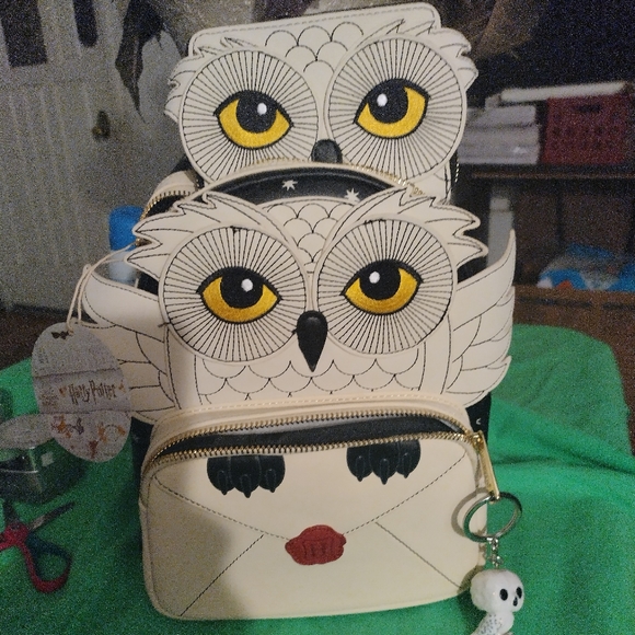 Marvel brand new miniature backpacks comes with wallet and keychain - Picture 3 of 15